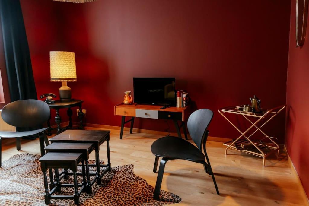 Ferienwohnung Le Retro Chic - Grand Duplex Pour 6 Dans Le Centre Lüttich Exterior foto